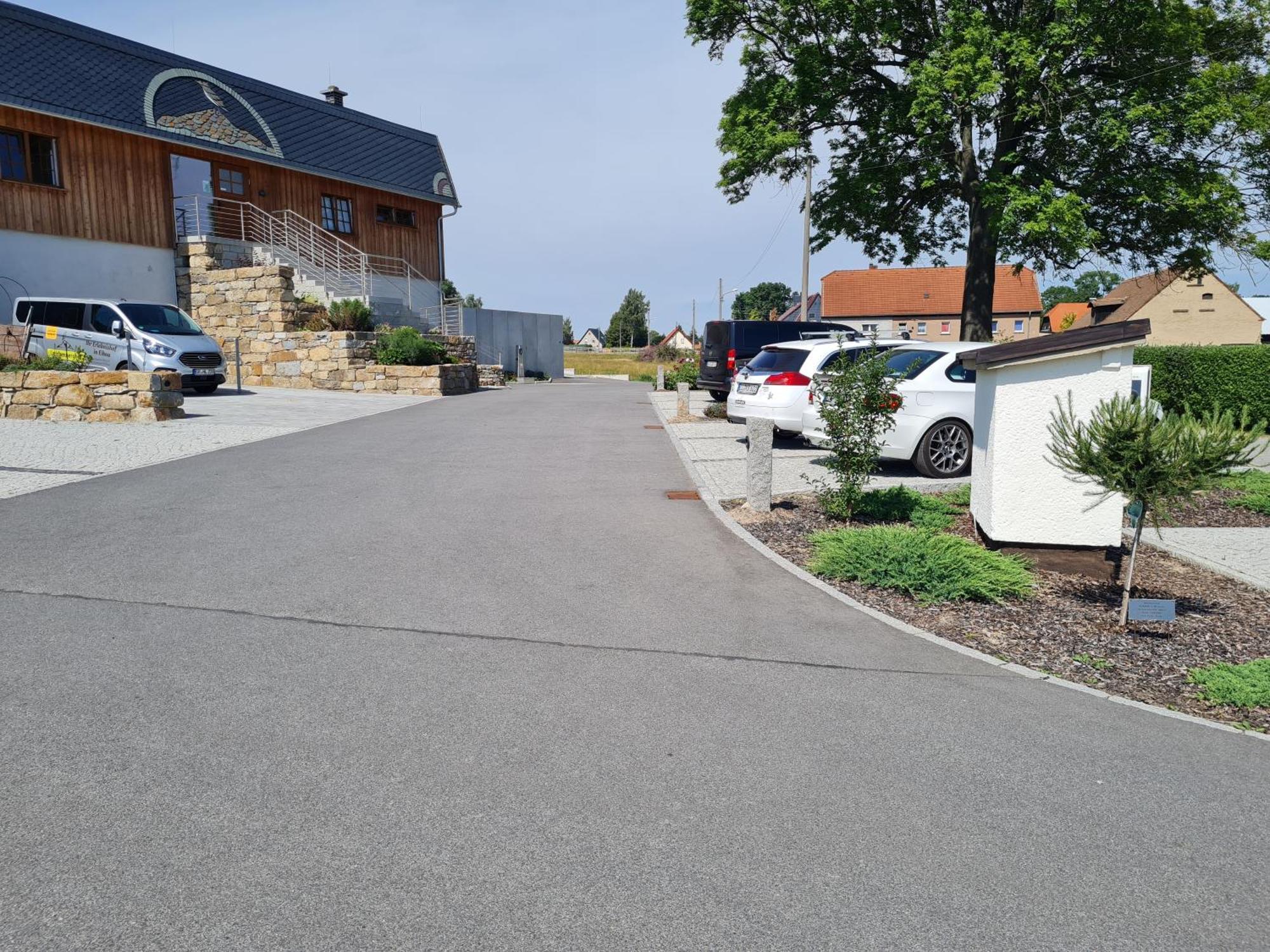 Familien- Und Apartmenthotel Lerchenberghof Walddorf  Exterior photo
